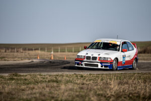 junior bmw 122